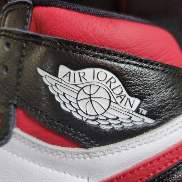 Jordan 1 High Gym Red - Picture 3 of 6